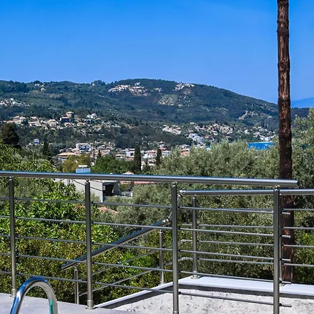 Апартхотел Ionian Edge Никиана